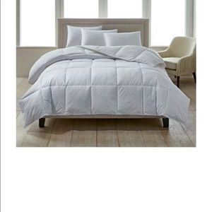 - hotel collection down alternative queen